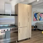 Oceanside Embassy Surf House *