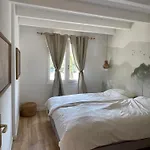Oceanside Embassy Surf House Tatil Evi Seignosse