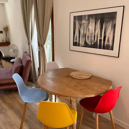 Oceanside Embassy Surf House Holiday home