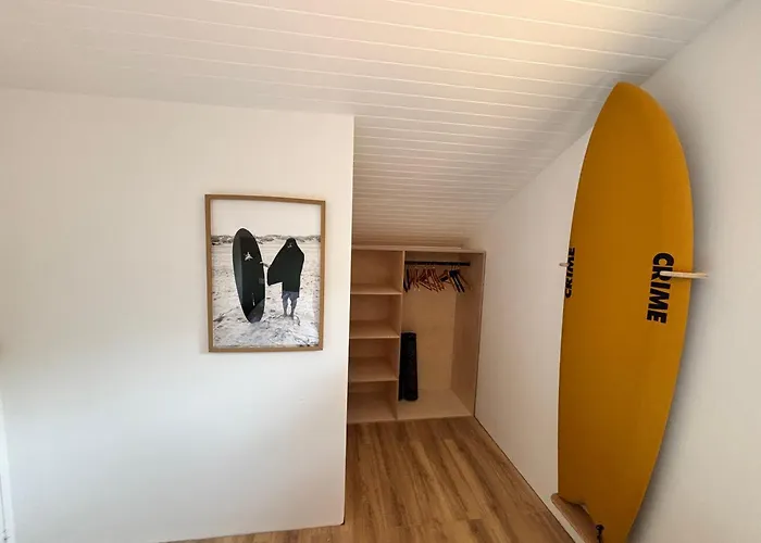 Oceanside Embassy Surf House Feriehus